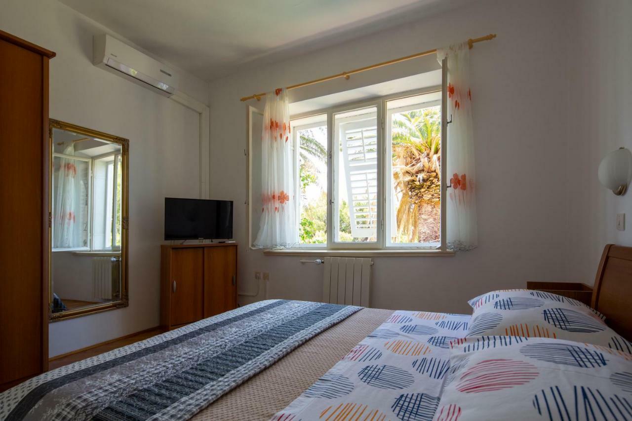 Vila Niko Makarska Exterior foto